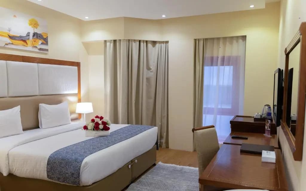 Vendome Plaza Hotel - photo 43
