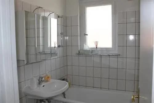 Apartment am Ku'damm - photo 7