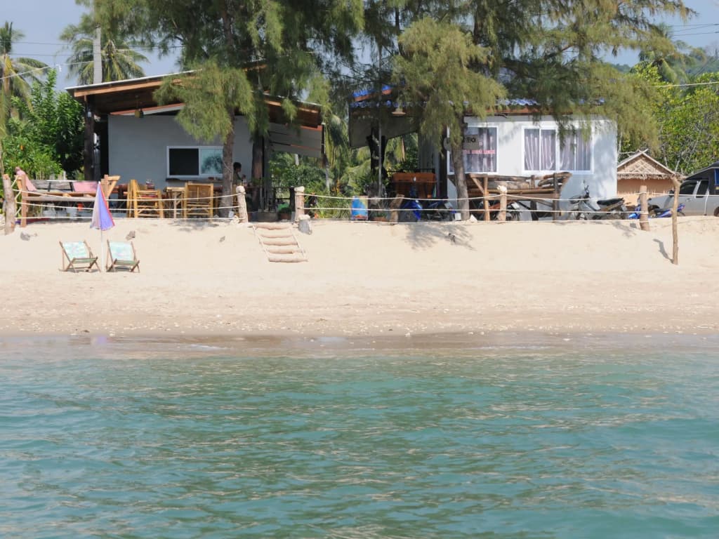 Lanta Wild Beach Resort - photo 10