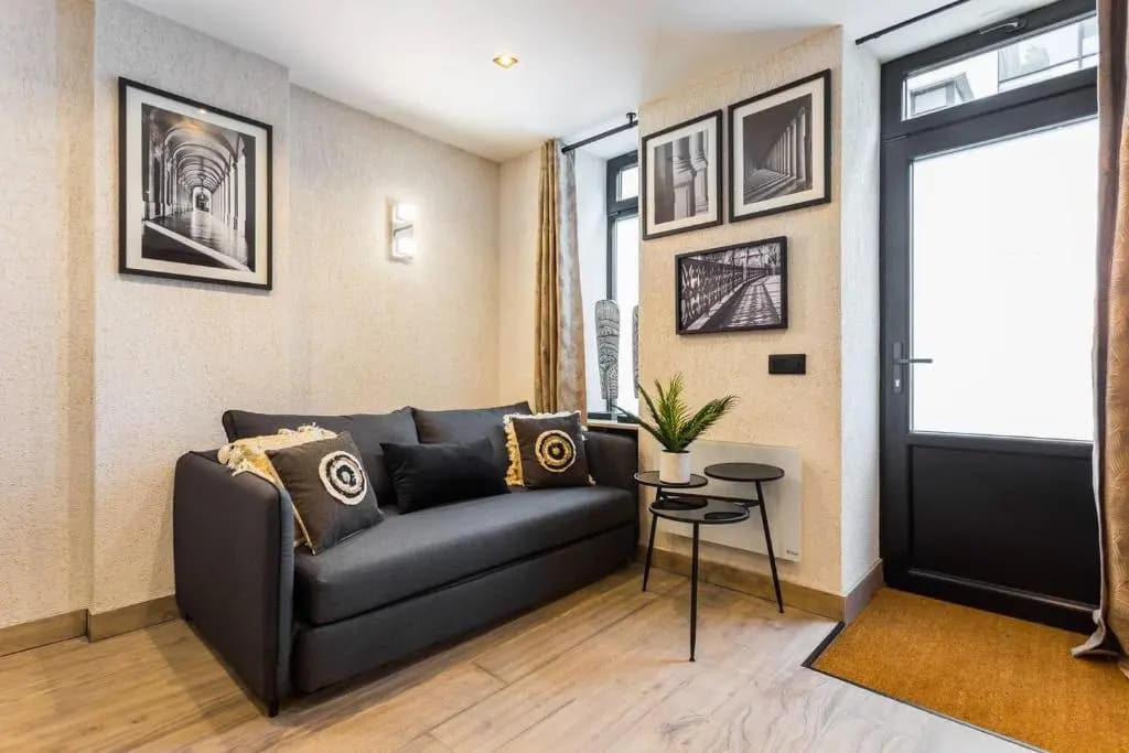 Home Suite Home Panthéon Port-Royal 1BR - main photo
