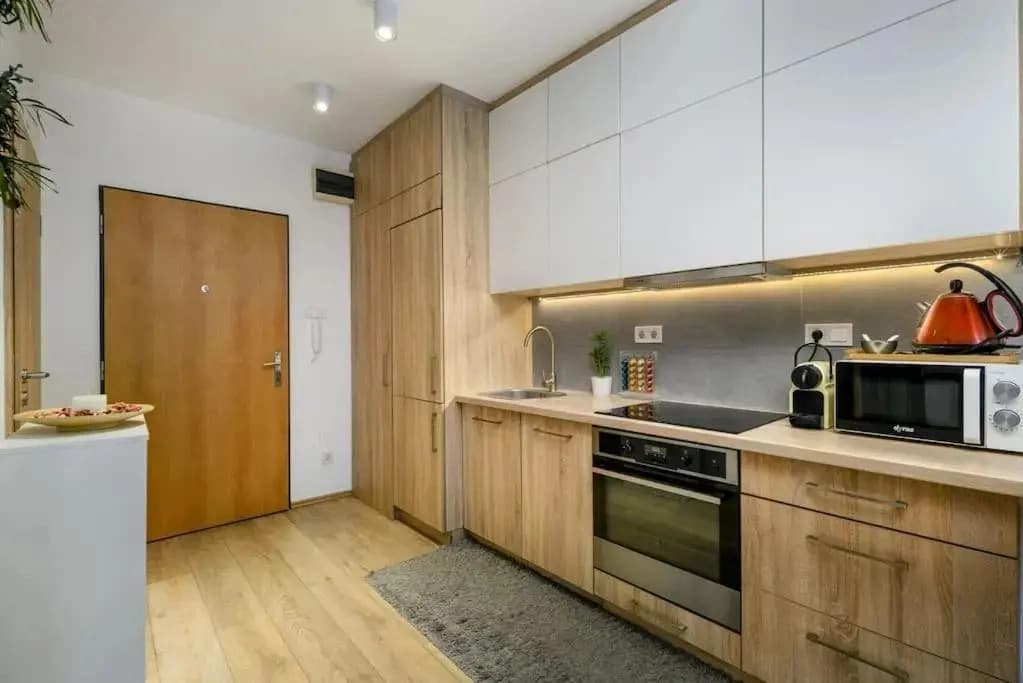 Designer City Studio w/XL balcony - photo 9