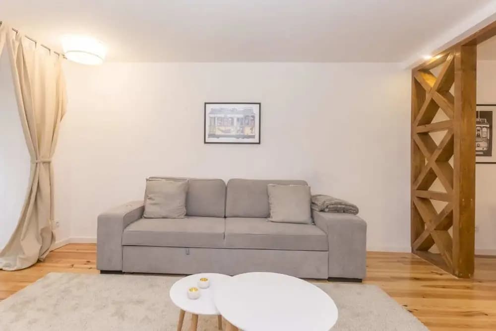 Amazing 3-bedroom Apartment in City Center - Fits 8 - photo 5