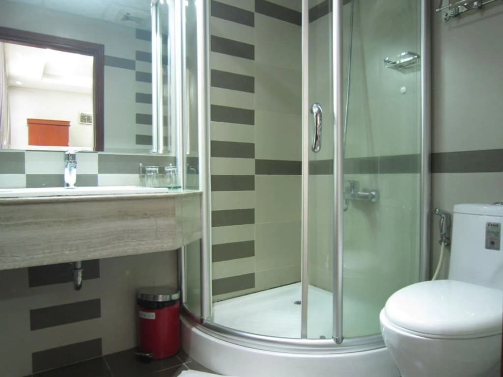 Van Ha Hotel - photo 9