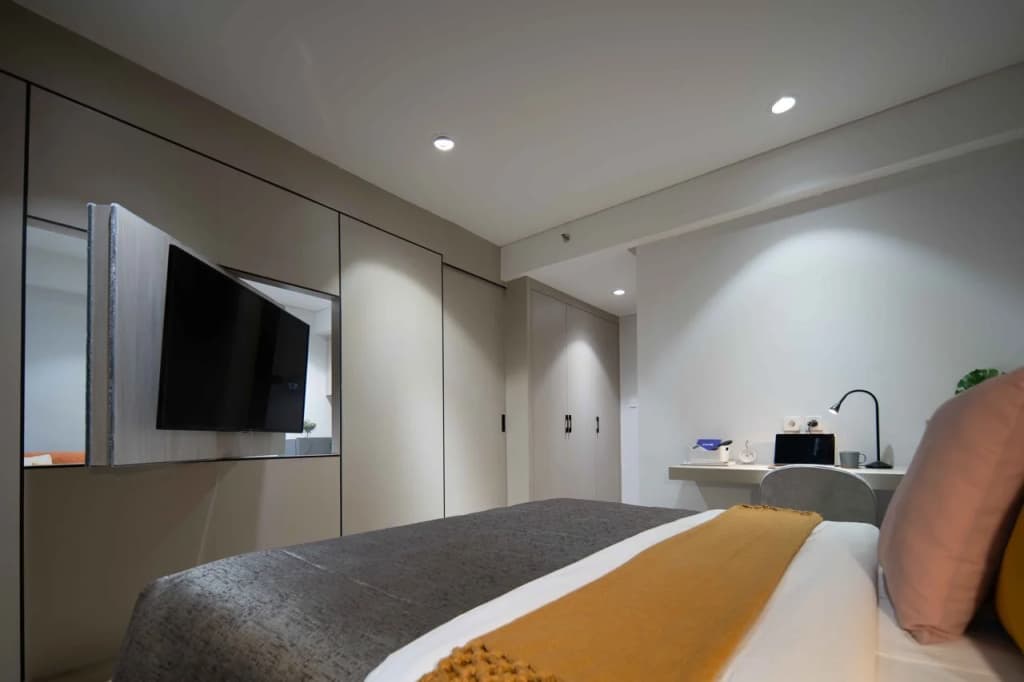 The Day Residence - photo 5