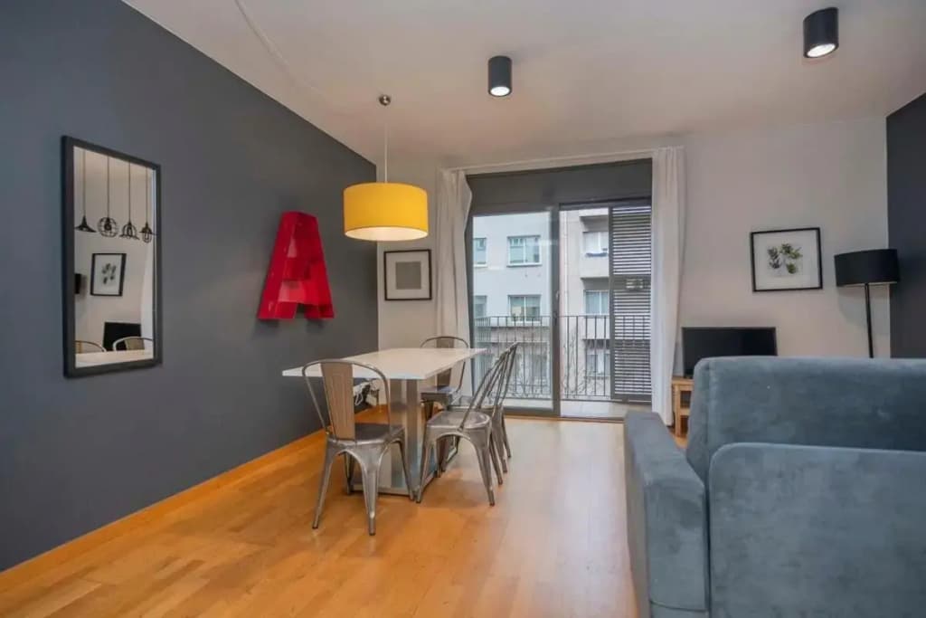 Modern and bright Duplex apartment in Eixample 4-3 - photo 2