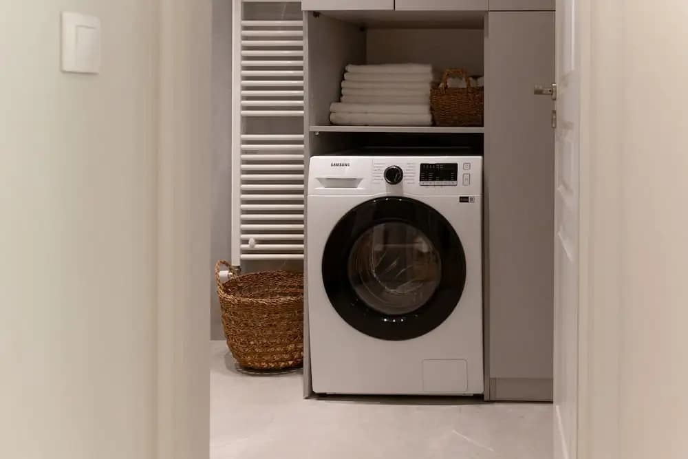 Acropolis Deluxe 1BR Apartment - photo 16
