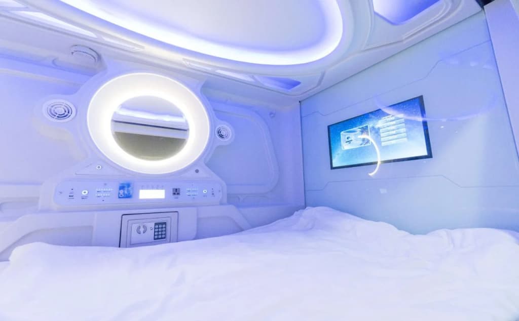 Seaview Capsule Hotel - main photo