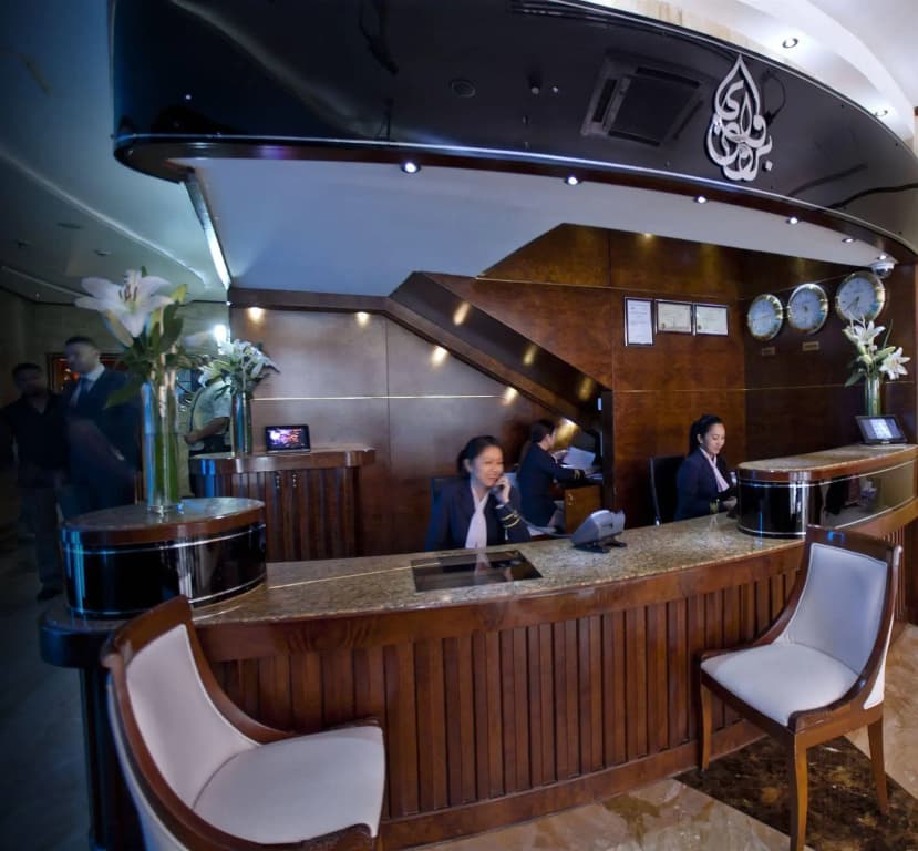 Broadway Hotel - photo 17