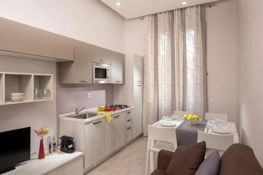 Montebello - Rooms - photo 3