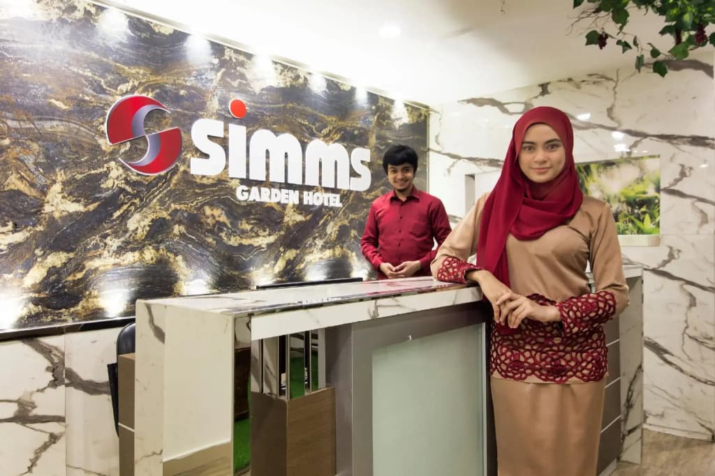Simms Garden Hotel - photo 19