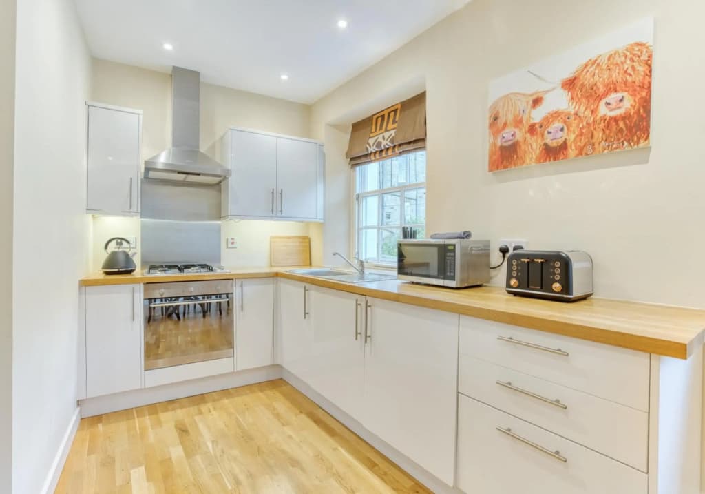 The Gloucester Lane Residence - photo 8