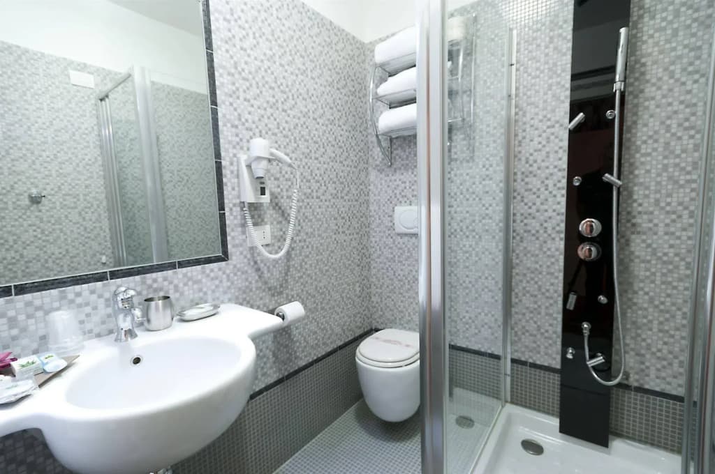 Prestige Guest House - photo 6