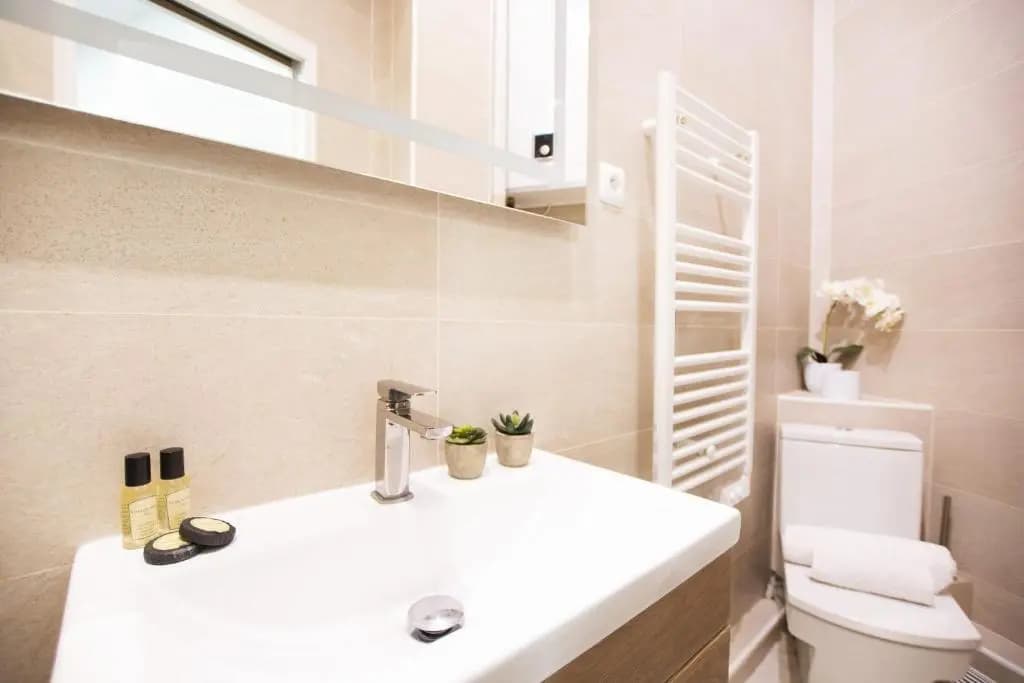 GuestReady - Bright and Spacious Apartment near Eiffel Tower - photo 7