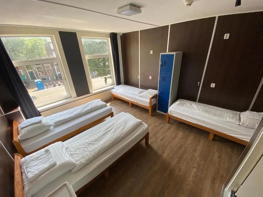 Hostel Utopia - photo 13