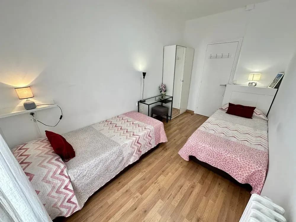 Rooms Rambla - photo 16