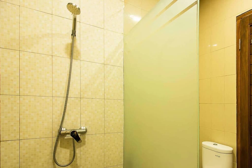 Tri Homestay Kuta - photo 10