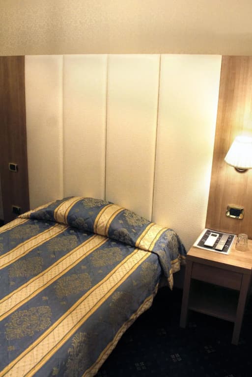 Hotel Catone - photo 19