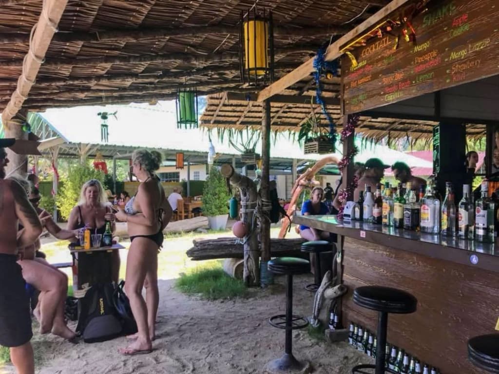Lanta Mermaid Beachfront Resort - photo 19