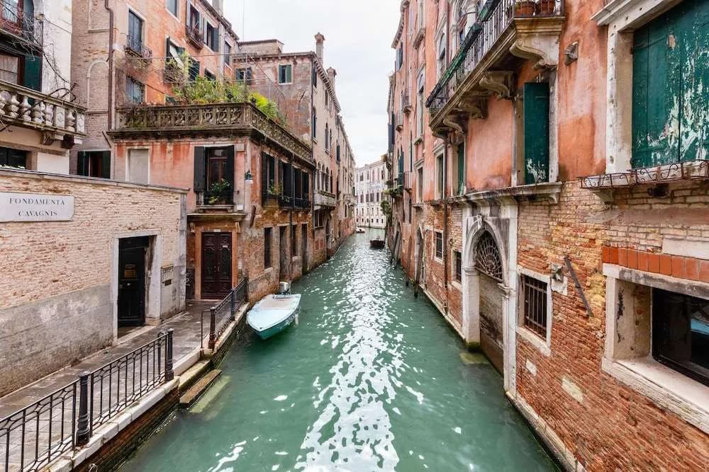 Venice Castello Elegant Apartment - photo 12