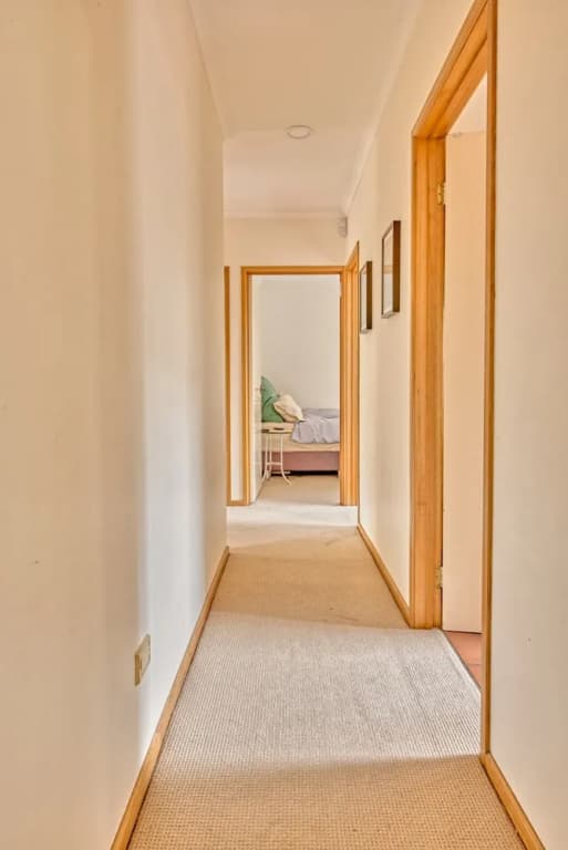 Spacious family home St Kilda - photo 10