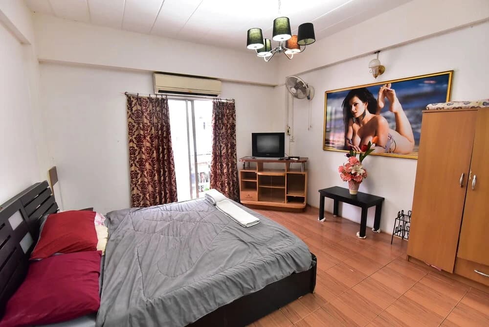 Javan Guesthouse - photo 12