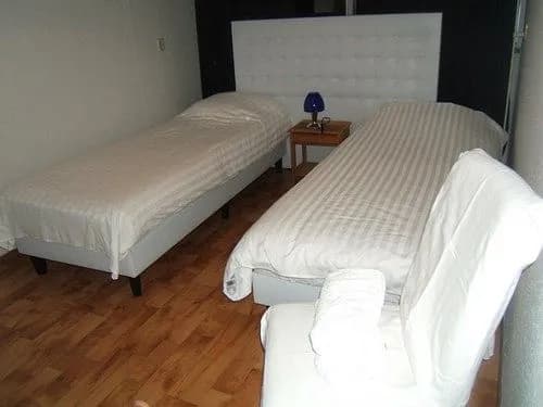 Ijplein Bed and Breakfast - photo 4