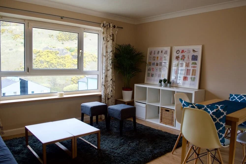 Central Edinburgh Apartment - photo 6