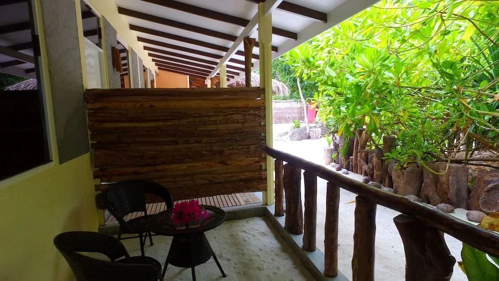 Jerrys Dive Lodge Guest House - photo 18