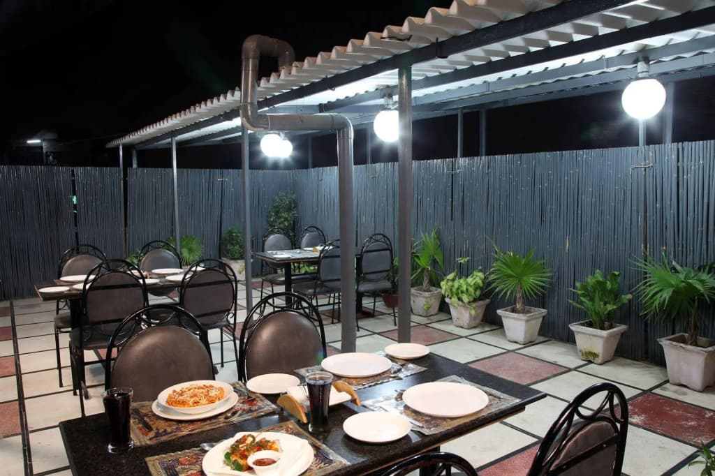 Rupam Hotel - photo 18