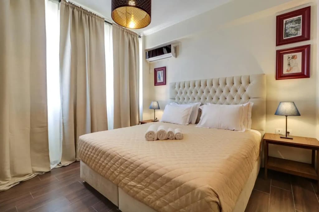 Ermou Fashion Suites #508 @ Plaka - King Size Bed - photo 2