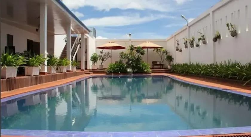 Lakeside Boutique Villa - photo 7