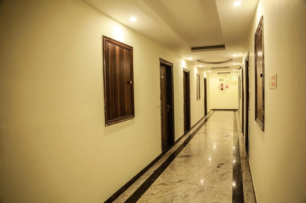OYO 11340 Hotel Lakshmi Palace - photo 11