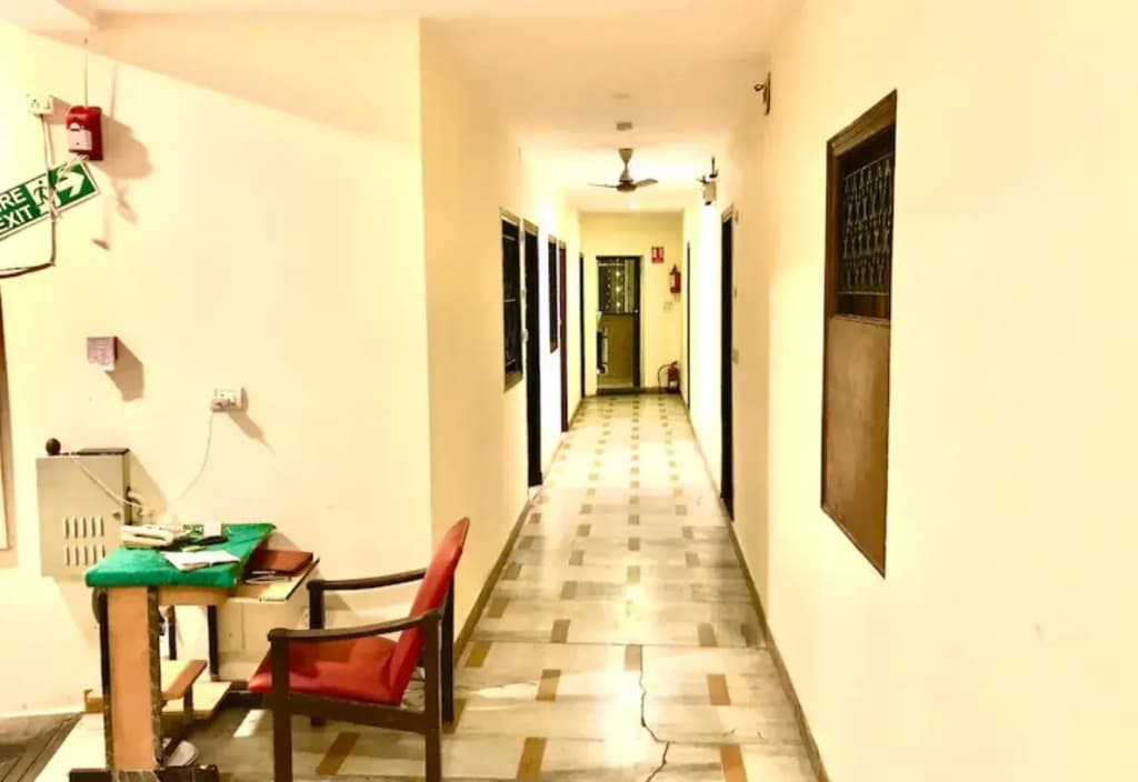 Capital O 10750 Hotel Vivek - photo 20
