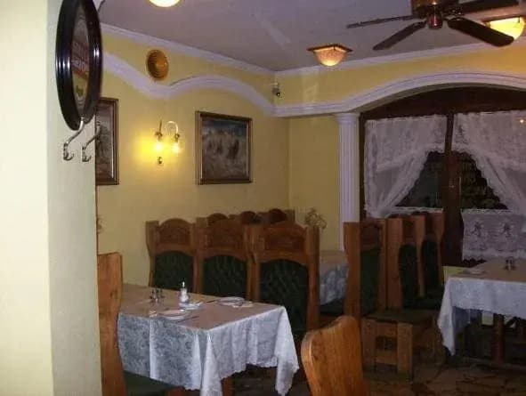 Hotel Krisztina - photo 2