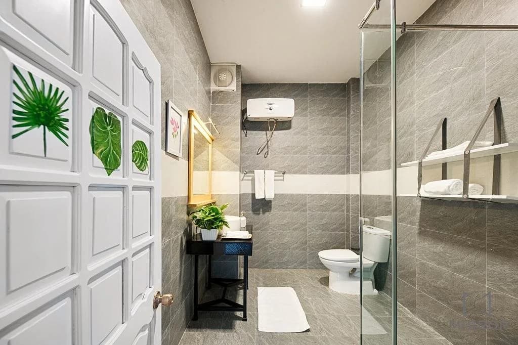 The Mirror Danang Hostel - photo 23