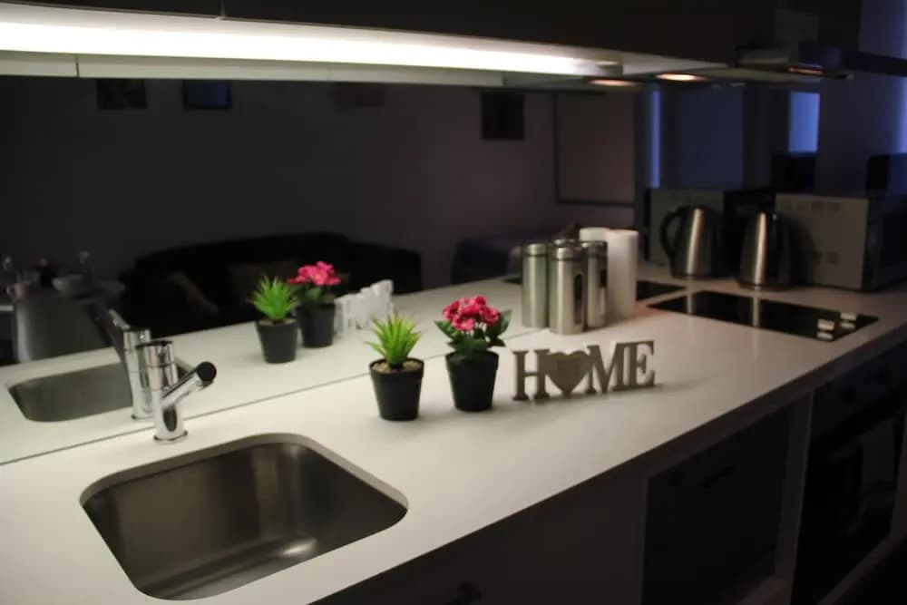 Upper West Side Apartments - photo 32
