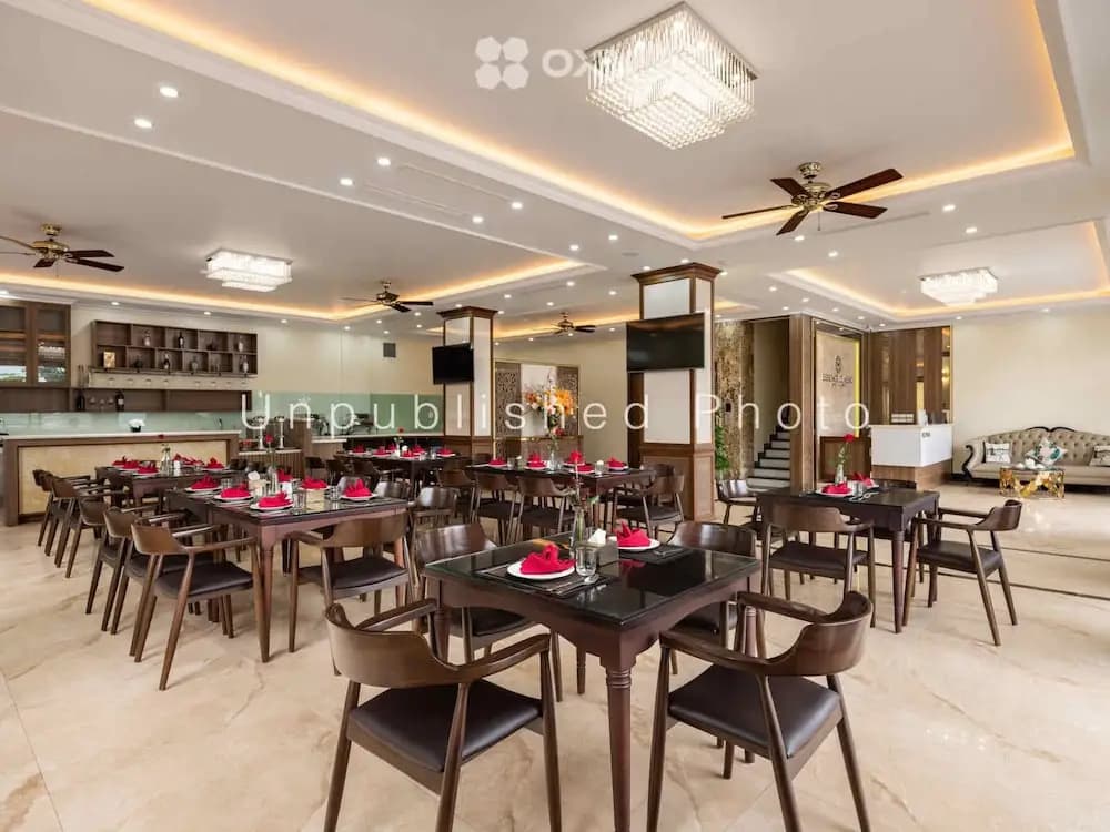 Ha Long Essence Classic Hotel - photo 10