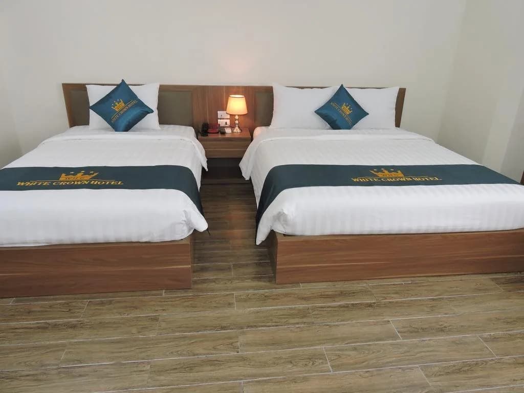 White Crown Hotel - photo 14