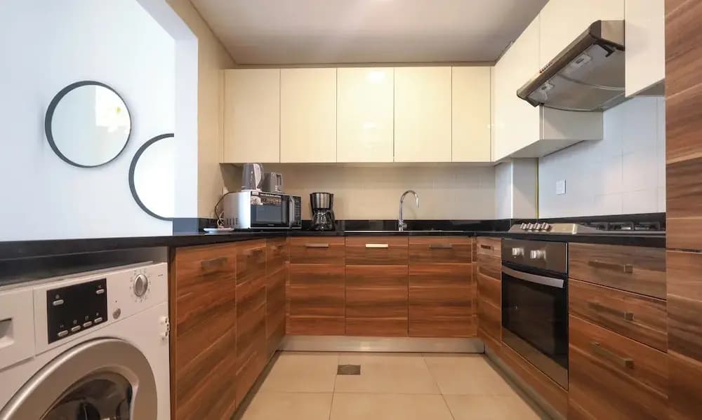 Sophisticated One Bedroom with full Marina View - photo 20