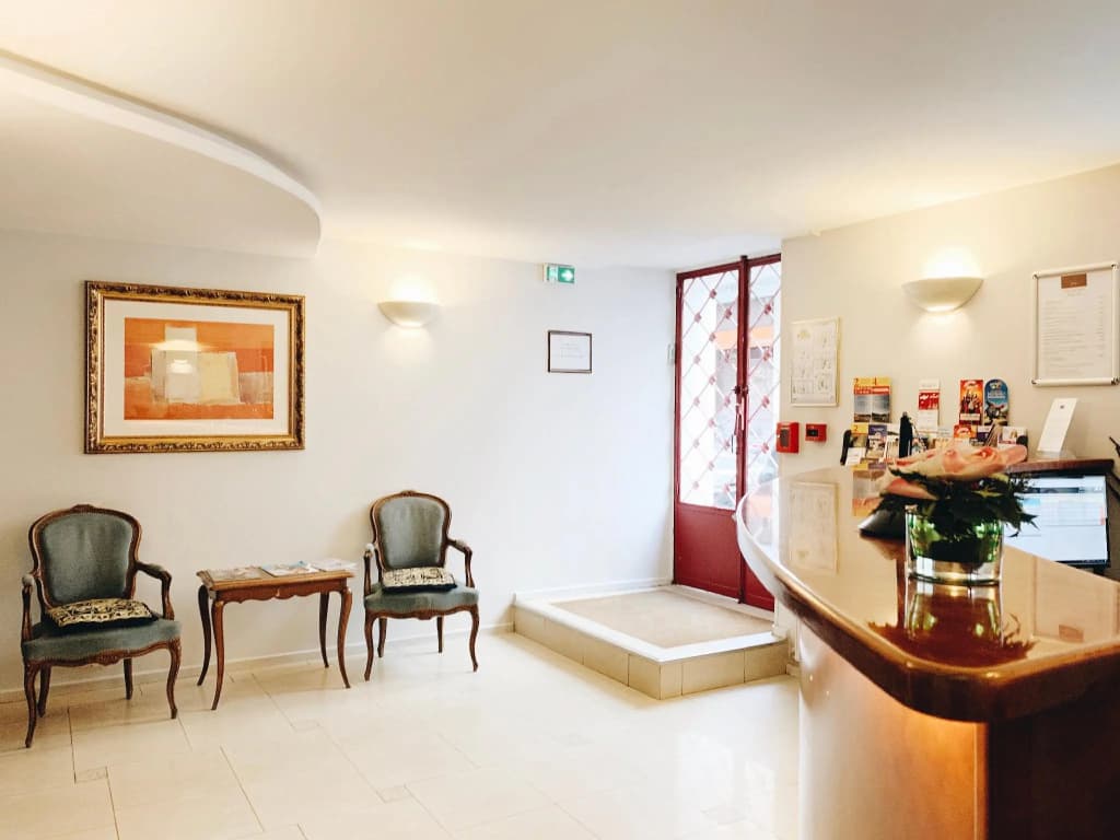 Bellevue Paris Montmartre Hotel - photo 2