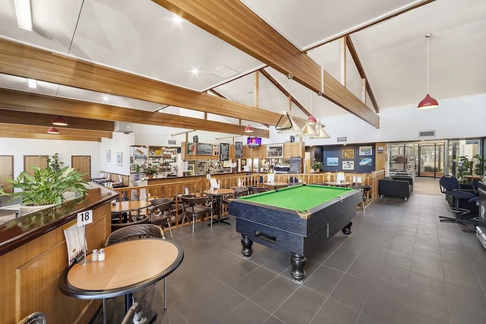 Ciloms Airport Lodge - photo 13