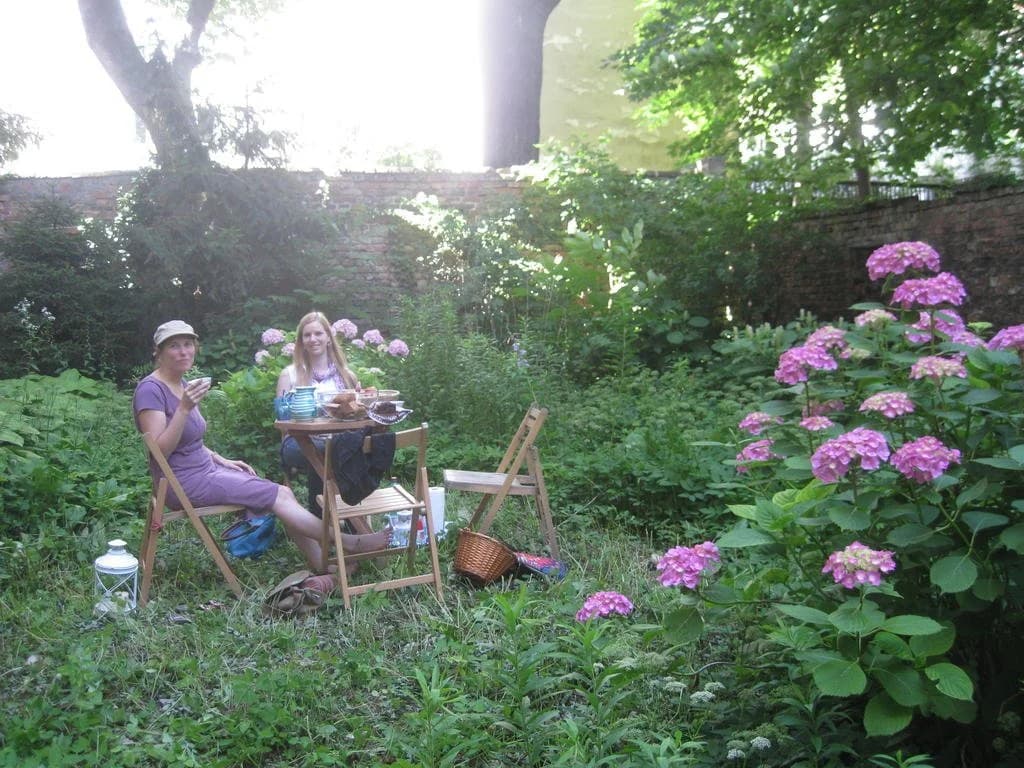Your Sunny Central And Quiet Home - photo 4