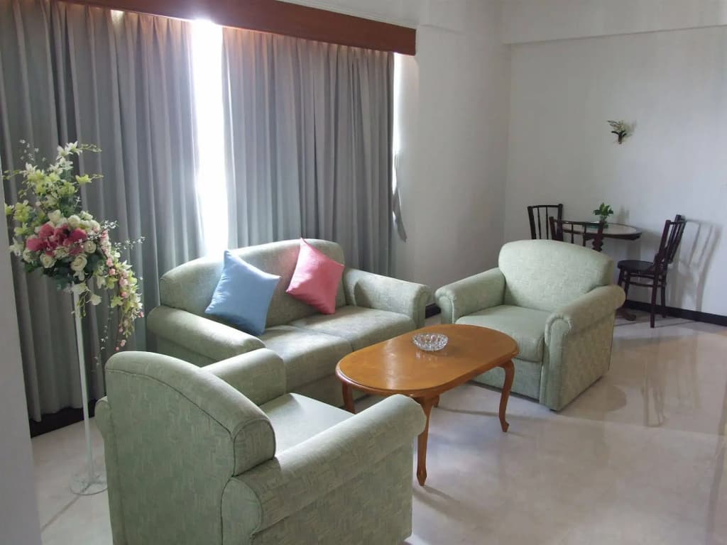 Ratchada City Hotel - photo 7