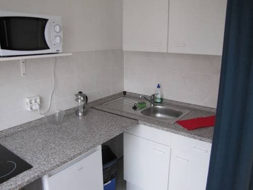 Ferien-zimmer-berlin Wilmersdorfer Straße - photo 3