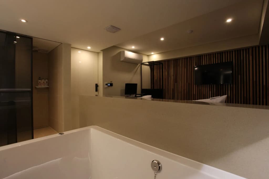 Hotel Tree - photo 10