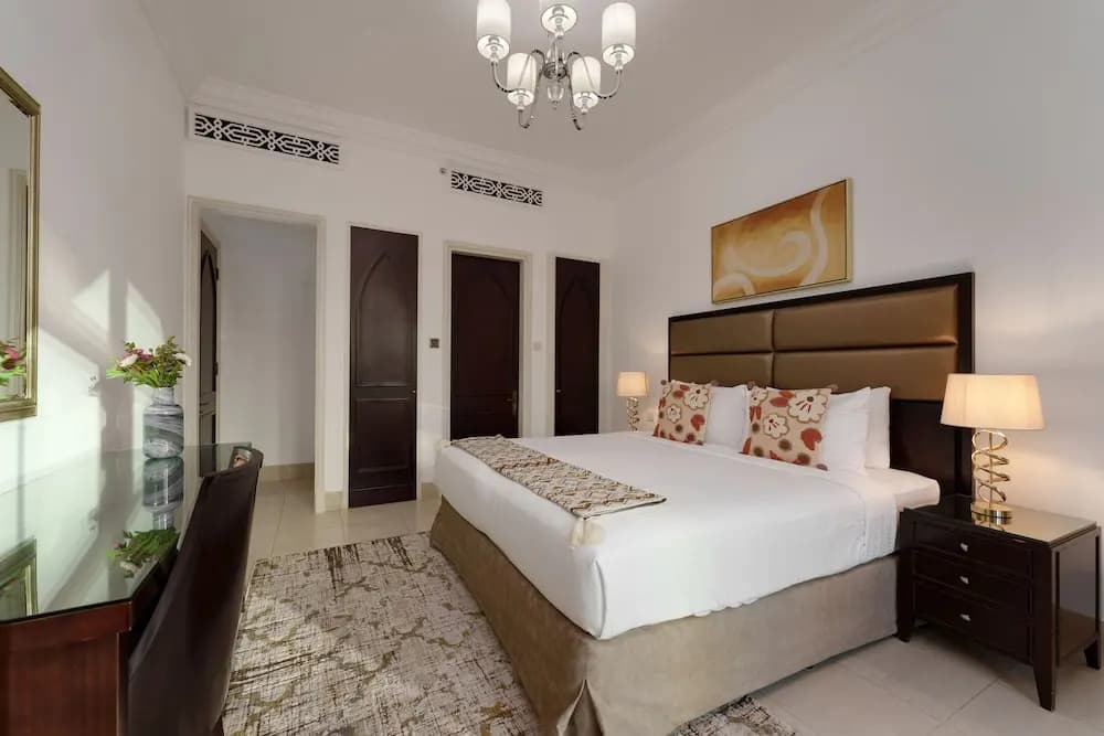 Maison Privee - Tasteful Apt cls to Burj Khalifa & Dubai Mall - photo 10