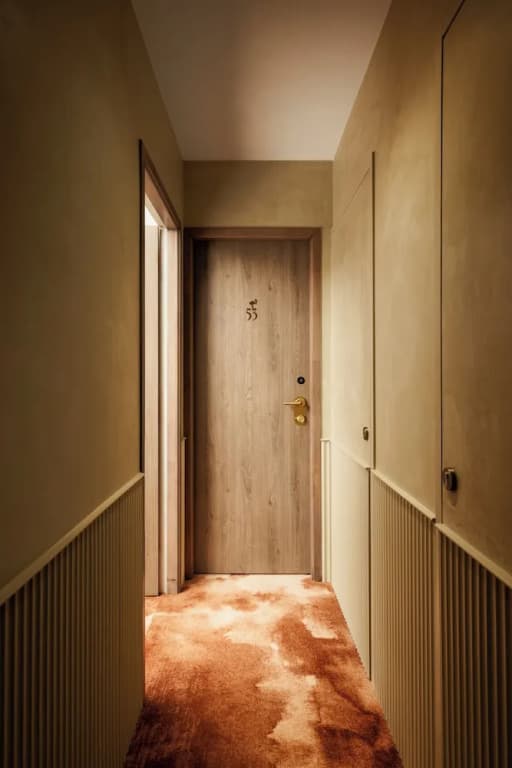 Jills Hotel - photo 21
