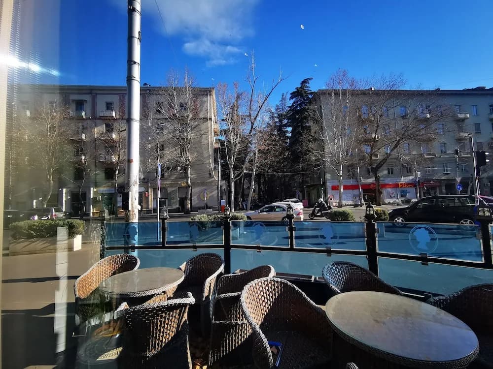 Green Queen Hotel - photo 24