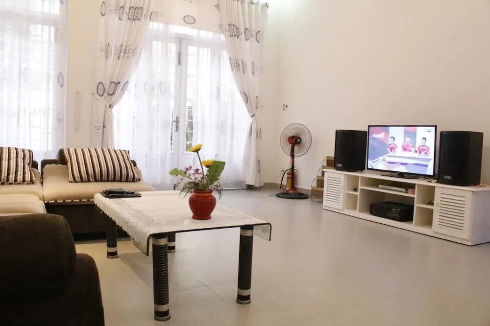 My Joly Home - photo 3