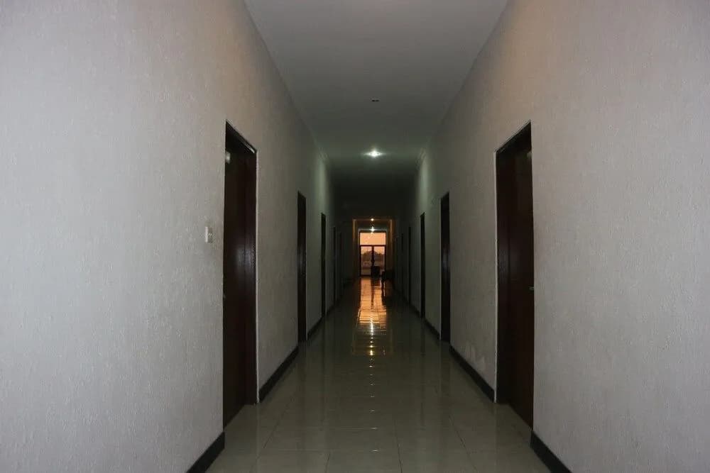 Nanda Hotel Denpasar - photo 11